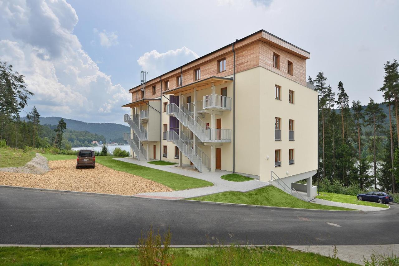 Element Lakeside Apartments Lipno nad Vltavou Exterior foto